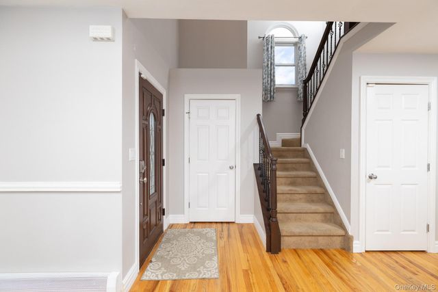 503 Weeks Avenue, Manorville, NY 11949