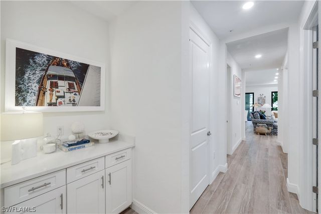 2472 Breakwater WAY 11102, Naples, FL 34112