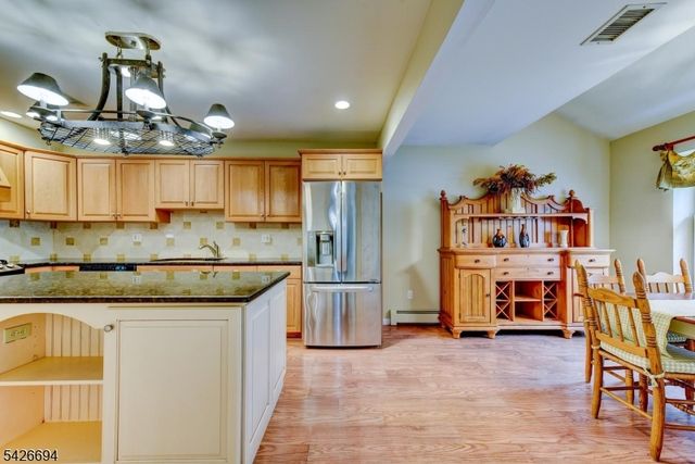 7 Matthew Rd, Wayne Twp., NJ 07470