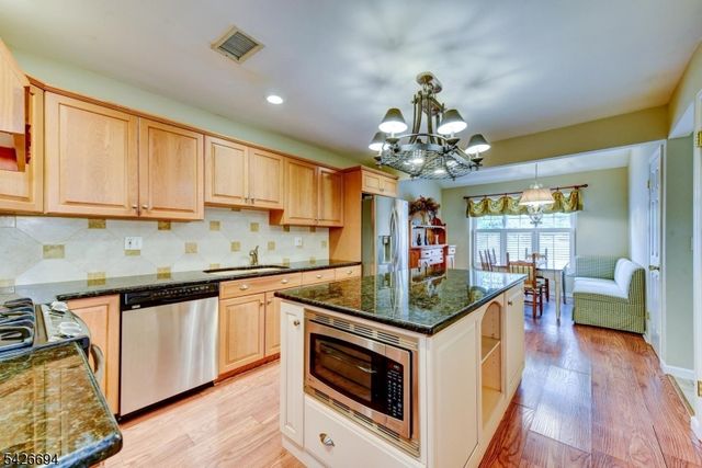 7 Matthew Rd, Wayne Twp., NJ 07470