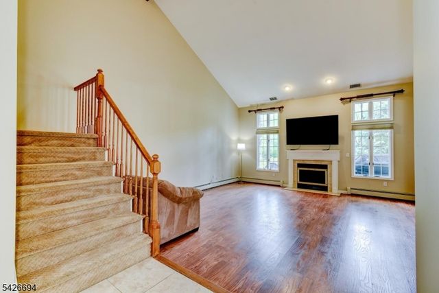 7 Matthew Rd, Wayne Twp., NJ 07470