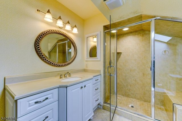 7 Matthew Rd, Wayne Twp., NJ 07470
