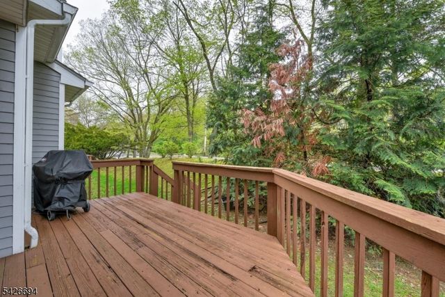 7 Matthew Rd, Wayne Twp., NJ 07470