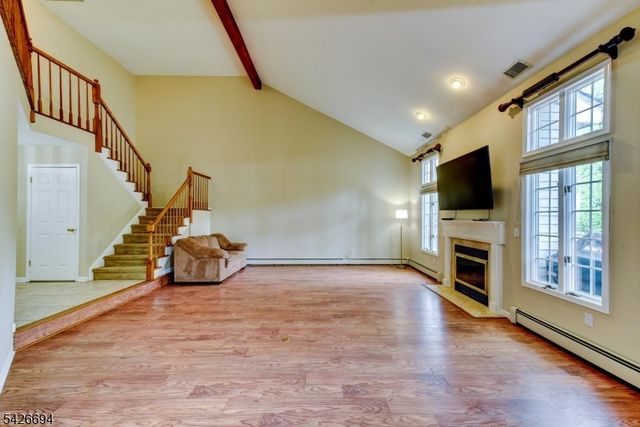7 Matthew Rd, Wayne Twp., NJ 07470