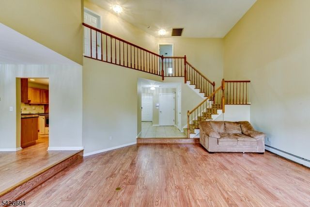 7 Matthew Rd, Wayne Twp., NJ 07470