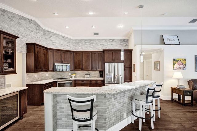 9645 E Tree Tops Court, Davie, FL 33328