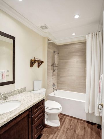 9645 E Tree Tops Court, Davie, FL 33328