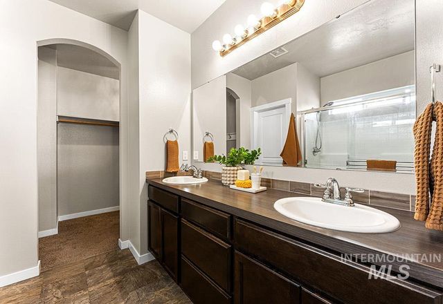 1821 N Ok Corral Place, Star, ID 83669