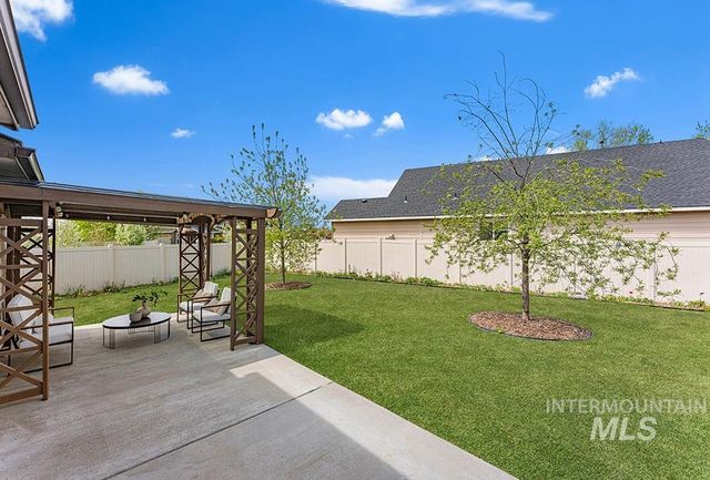 1821 N Ok Corral Place, Star, ID 83669