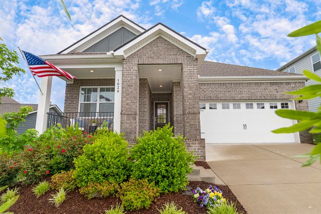 1029 Ewell Farm Cir, Spring Hill, TN 37174