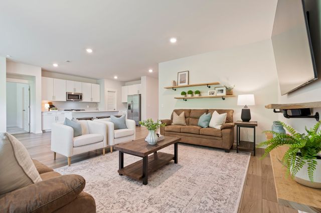 1029 Ewell Farm Cir, Spring Hill, TN 37174