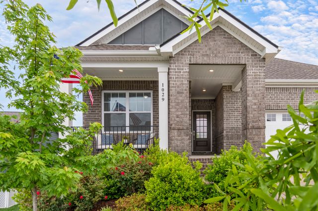 1029 Ewell Farm Cir, Spring Hill, TN 37174