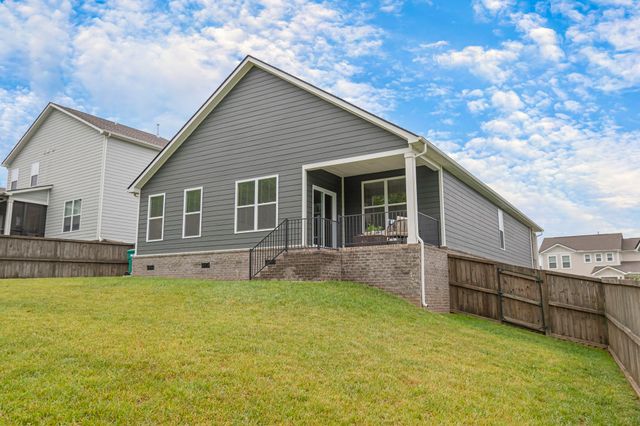 1029 Ewell Farm Cir, Spring Hill, TN 37174