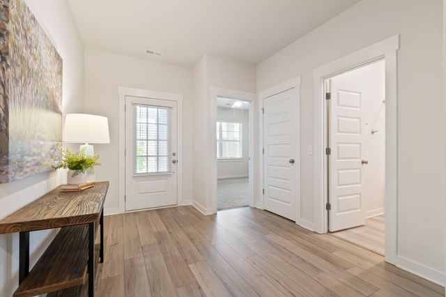 1029 Ewell Farm Cir, Spring Hill, TN 37174