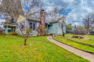 915 Kenyon Street, Medford, OR 97501