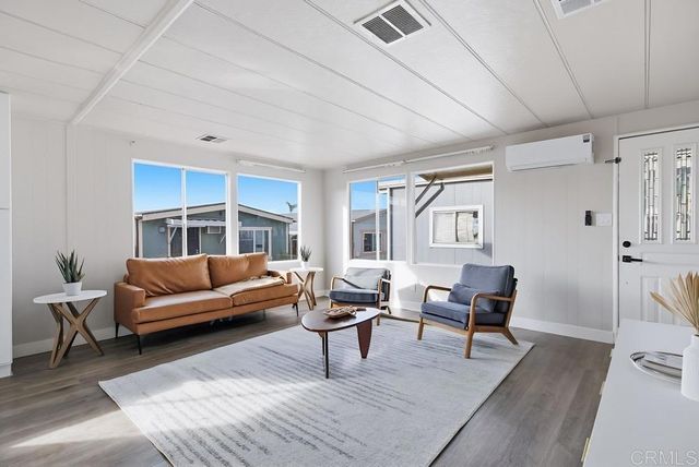 402 63rd Street 115, San Diego, CA 92114