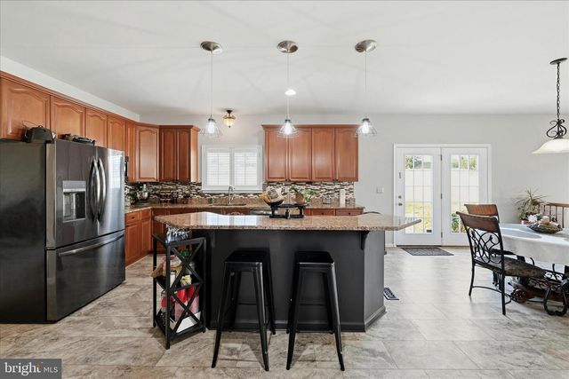 129 RUBENS CIR, Martinsburg, WV 25403