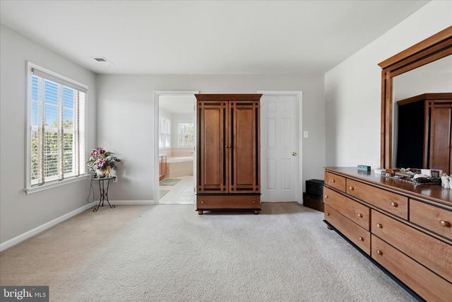 129 RUBENS CIR, Martinsburg, WV 25403