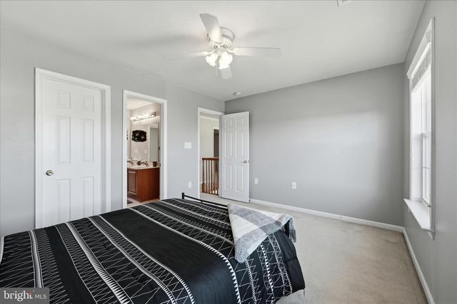 129 RUBENS CIR, Martinsburg, WV 25403