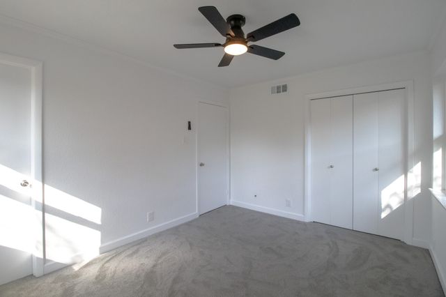 310 W Davis Street, Duncanville, TX 75116