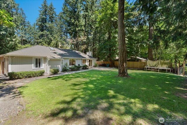 8716 71st Street NW, Gig Harbor, WA 98335