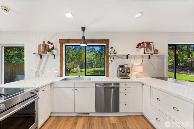8716 71st Street NW, Gig Harbor, WA 98335