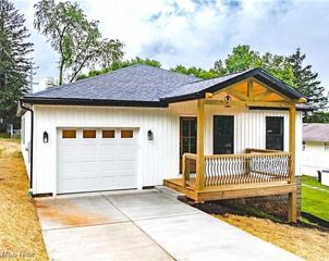 1404 15th Street, Vienna, WV 26105