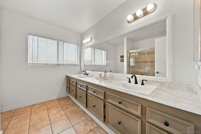 1235 27Th, San Diego, CA 92154