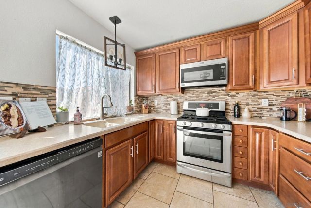1235 27Th, San Diego, CA 92154