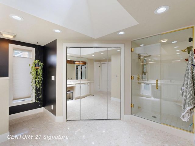 7492 River Road, Flushing Twp, MI 48433