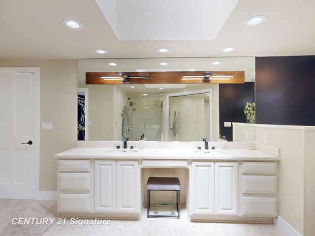 7492 River Road, Flushing Twp, MI 48433