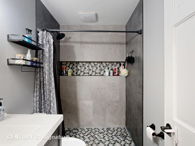 7492 River Road, Flushing Twp, MI 48433