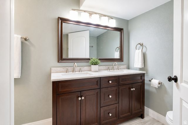 2171 REMINGTON AVE, Saratoga Springs, UT 84045