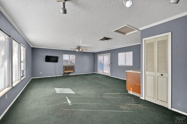 61 Ironweed Dr, Pueblo, CO 81001