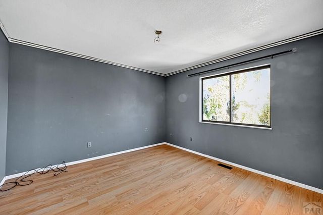 61 Ironweed Dr, Pueblo, CO 81001