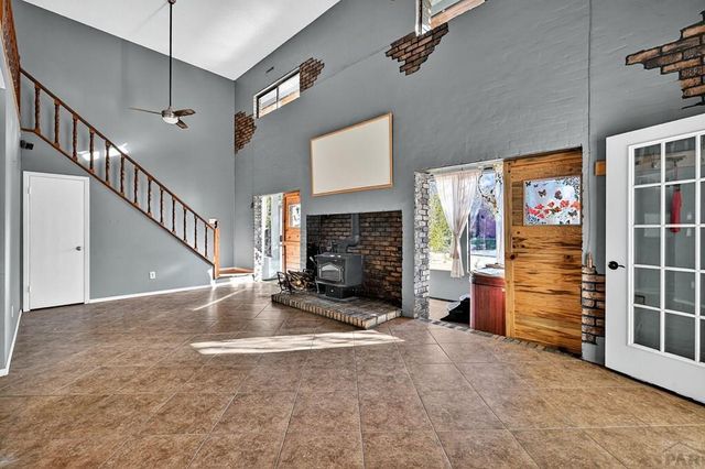 61 Ironweed Dr, Pueblo, CO 81001