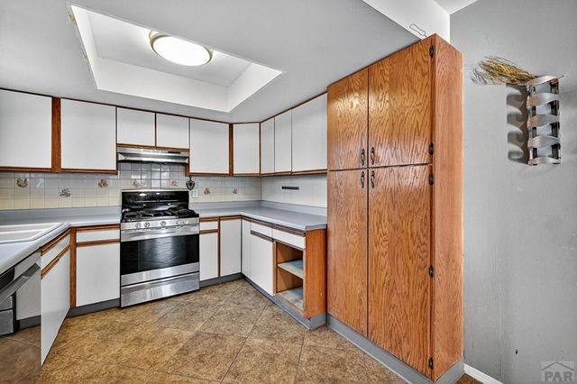 61 Ironweed Dr, Pueblo, CO 81001