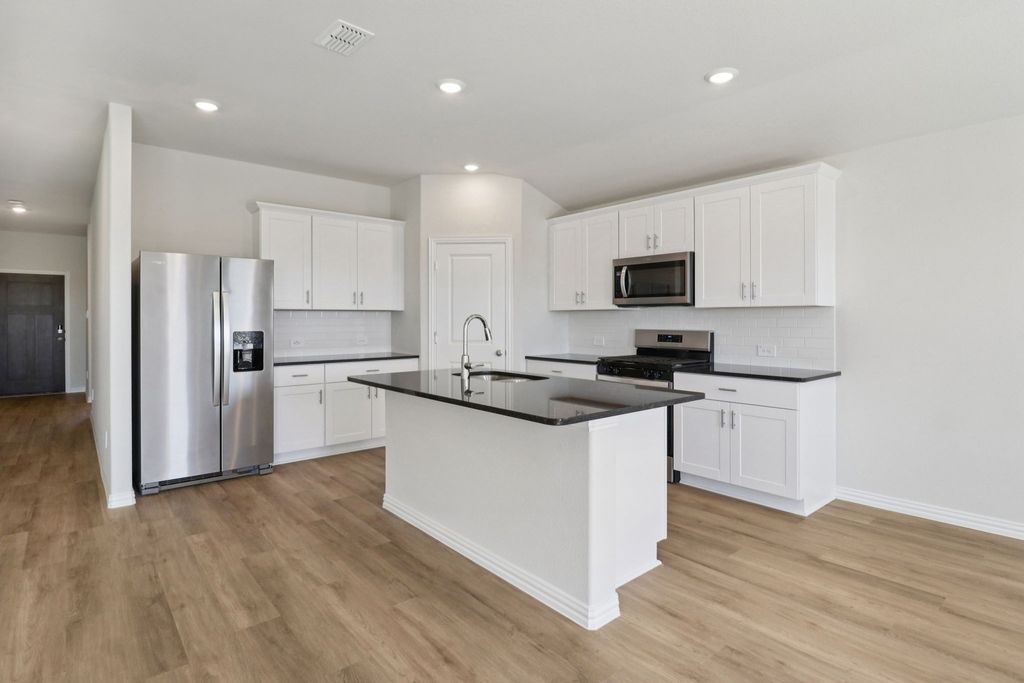 2114 Cottongrass Drive, Sherman, TX 75092