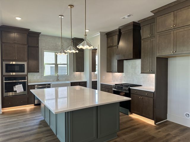 165 Manor Way, Hendersonville, TN 37075