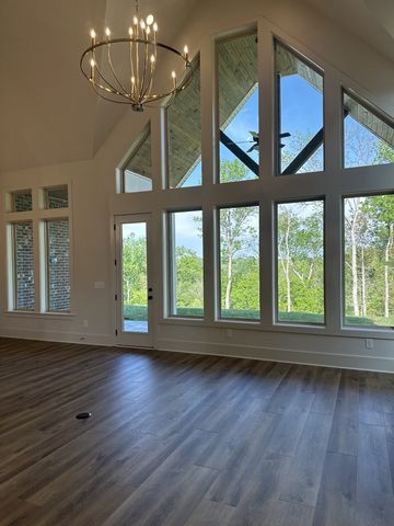 165 Manor Way, Hendersonville, TN 37075
