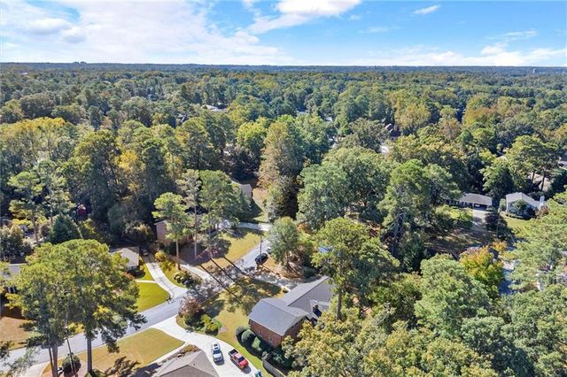 1728 Stonecliff Court, Decatur, GA 30033