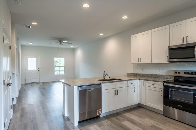 5359 VISTA LAGO DRIVE, Orlando, FL 32811