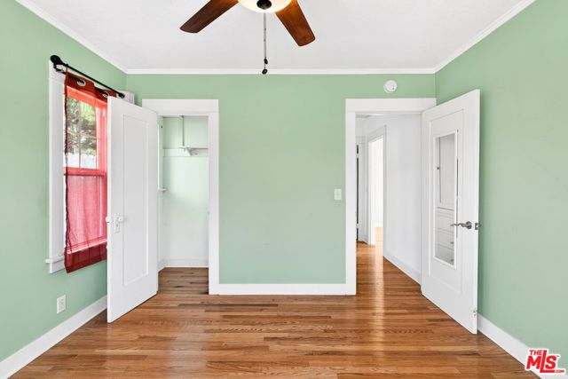 3450 Vinton Avenue, Los Angeles, CA 90034