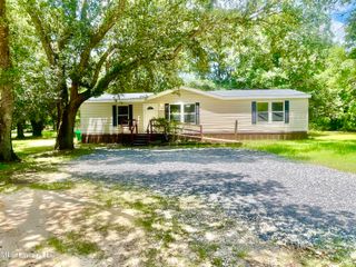 21528 Coleman Cemetery Road, Moss Point, MS 39562