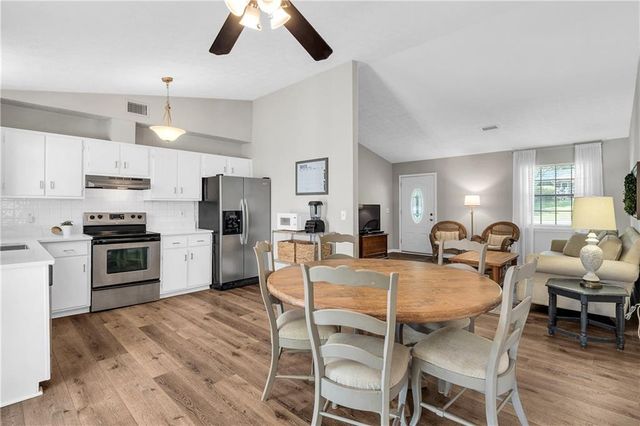 804 Whitehall Drive, Lawrenceville, GA 30043