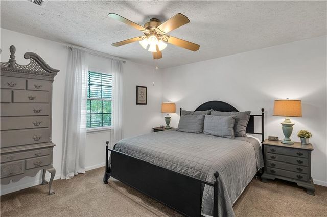 804 Whitehall Drive, Lawrenceville, GA 30043