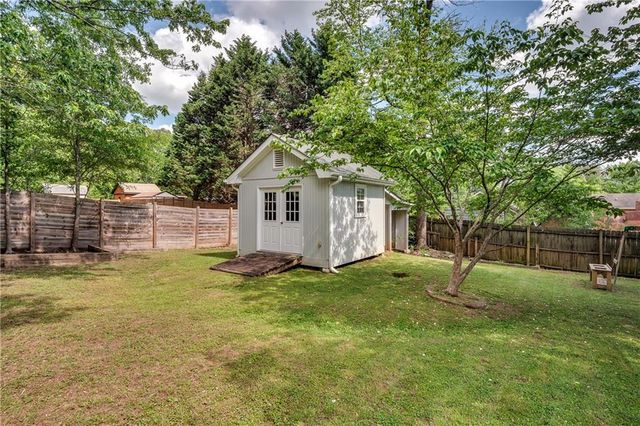 804 Whitehall Drive, Lawrenceville, GA 30043