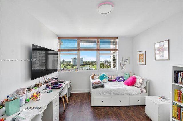 20201 E Country Club Dr 1808, Aventura, FL 33180