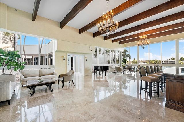 20201 E Country Club Dr 1808, Aventura, FL 33180