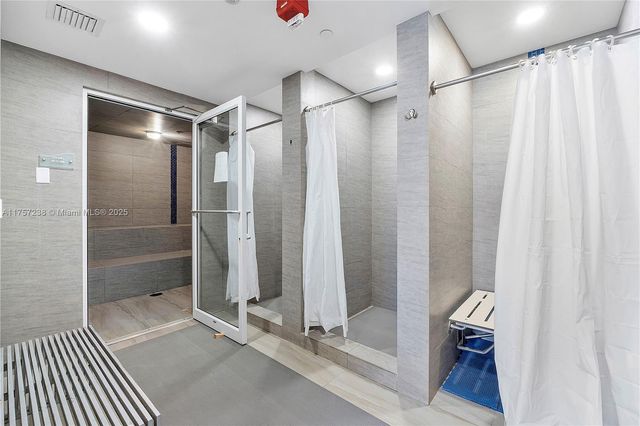 20201 E Country Club Dr 1808, Aventura, FL 33180